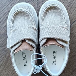 Children's Place Sock Sneakers - Dove Gray Color - Kid's Size 6